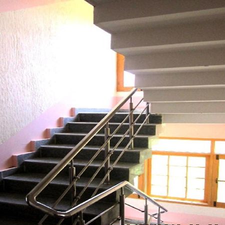 Hotel Grand City Heart Srīnagar Zewnętrze zdjęcie