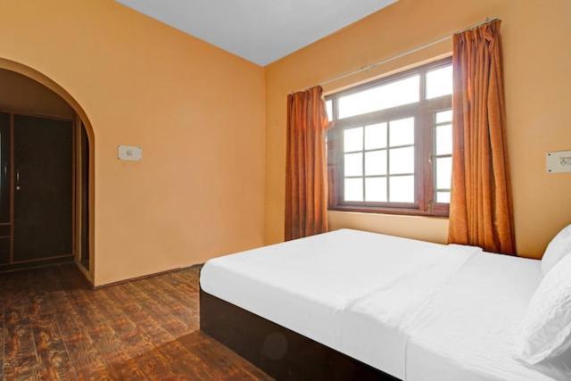 Hotel Grand City Heart Srīnagar Zewnętrze zdjęcie